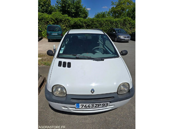 Coche RENAULT