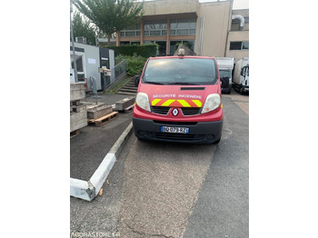 Furgón RENAULT Trafic 2.0