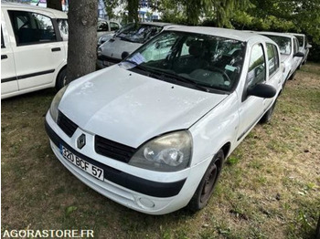 Coche RENAULT