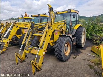 Tractor RENAULT