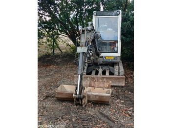 Miniexcavadora VOLVO