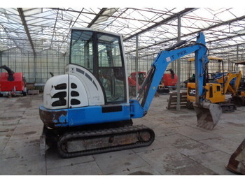 Miniexcavadora TEREX