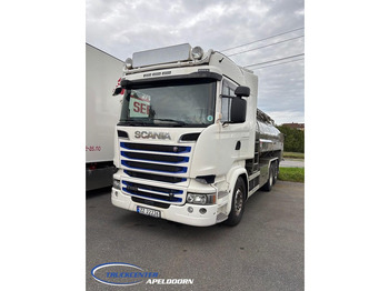 Camión cisterna SCANIA R 580