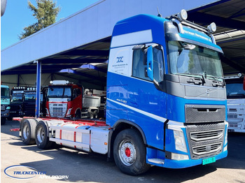 Camión chasis VOLVO FH 540