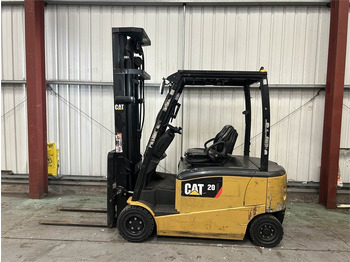 Carretilla elevadora eléctrica CATERPILLAR EP