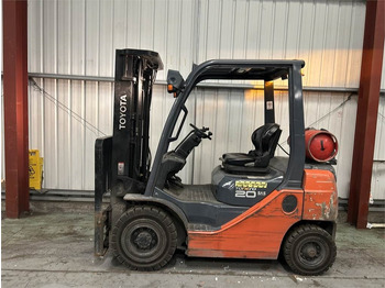 Carretilla elevadora de gas TOYOTA FGF 20