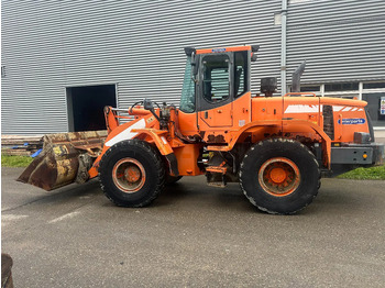 Cargadora DOOSAN DL200