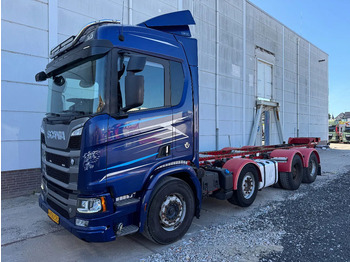 Camión chasis SCANIA R 730