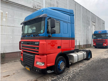 Cabeza tractora DAF XF 105 410