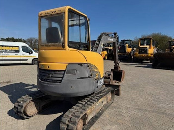 Miniexcavadora VOLVO