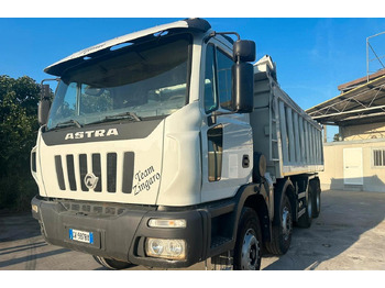 Camión volquete IVECO Astra