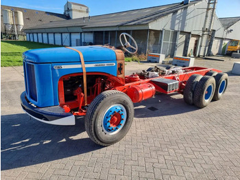 Camión chasis SCANIA