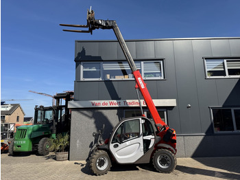 Manipulador telescópico MANITOU