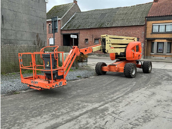 Plataforma elevadora JLG