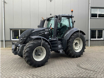 Tractor VALTRA T234