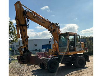 Excavadora de ruedas HYUNDAI