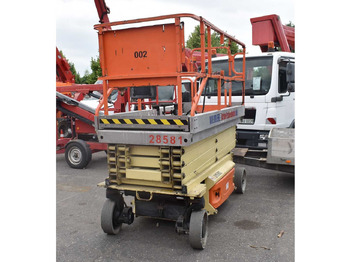 Plataforma elevadora JLG