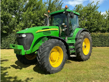 Tractor JOHN DEERE 7920