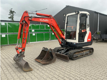 Excavadora KUBOTA KX61-3