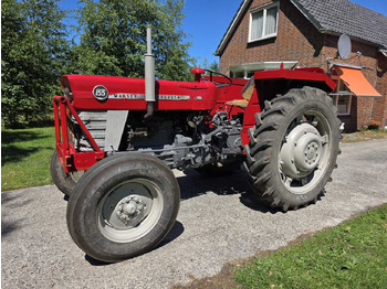 Tractor MASSEY FERGUSON 100 series