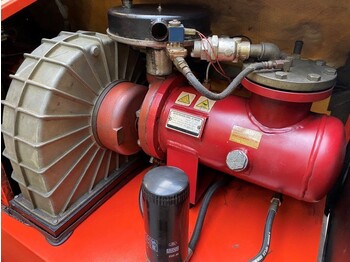 Compresor de aire BERKO BSD 25 18.5 kW 2400 L / min 8 Bar Silent Elektrische Schroefcompressor: foto 3 Compresor de aire BERKO BSD 25 18.5 kW 2400 L / min 8 Bar Silent Elektrische Schroefcompressor: foto 3