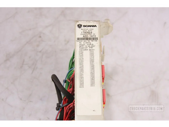 Fusible para Camión Scania Electrical System Centrale Electra Box Scania: foto 2 Fusible para Camión Scania Electrical System Centrale Electra Box Scania: foto 2