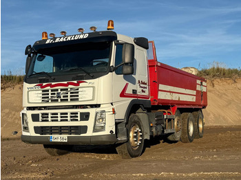 Camión volquete VOLVO FM 440
