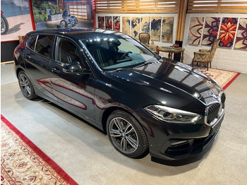 Coche BMW 118 i Sport-Line, Automat., LED, Cockpit-Pro: foto 1
