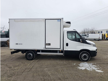 Leasing de Iveco 35-130 S - Carrier Pulsor 350 frigo Iveco 35-130 S - Carrier Pulsor 350 frigo: foto 4 Leasing de Iveco 35-130 S - Carrier Pulsor 350 frigo Iveco 35-130 S - Carrier Pulsor 350 frigo: foto 4