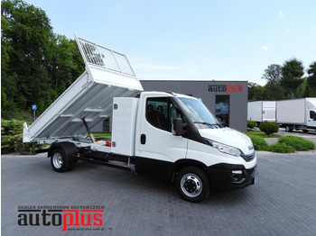 Volquete furgoneta IVECO Daily 35C15