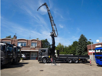 Camión caja abierta MAN