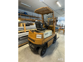 Carretilla elevadora eléctrica Toyota 3FB25: foto 4 Carretilla elevadora eléctrica Toyota 3FB25: foto 4