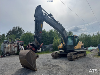 Excavadora de cadenas VOLVO EC220DL