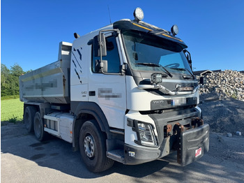 Camión volquete VOLVO FMX 540