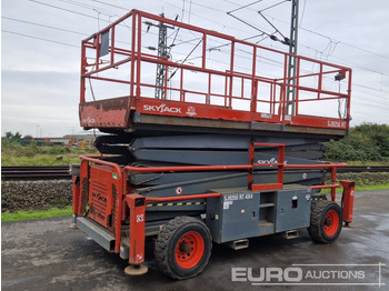 Plataforma elevadora SKYJACK