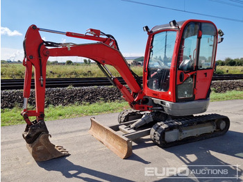 Miniexcavadora JCB 8025