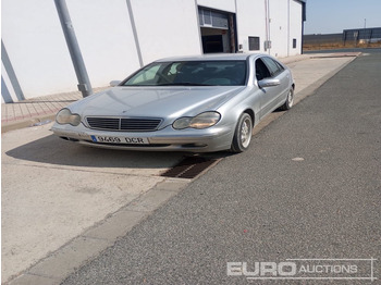 Coche MERCEDES-BENZ