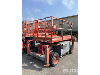 Plataforma elevadora SKYJACK