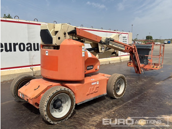 Plataforma elevadora JLG E450AJ