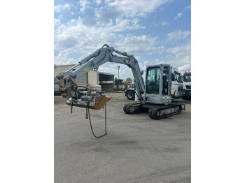 Miniexcavadora CATERPILLAR 305E2