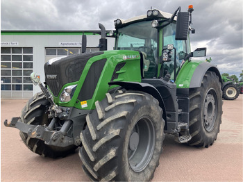 Tractor FENDT 828 Vario