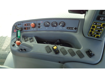 Tractor Valtra S374: foto 5