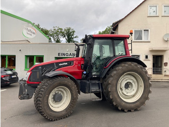 Tractor VALTRA T173