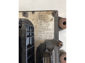 Sistema eléctrico para Camión MERCEDES ECU A0054460940: foto 3 Sistema eléctrico para Camión MERCEDES ECU A0054460940: foto 3