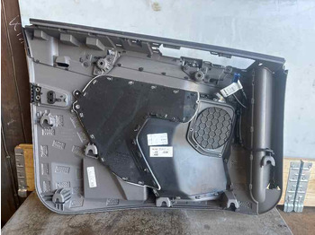 Cabina e interior para Camión SCANIA DOOR TRIM 2935304 RH: foto 2