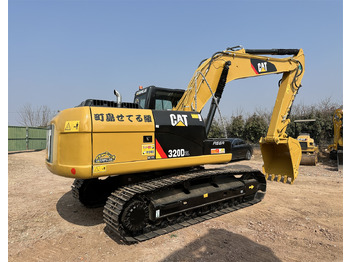 Excavadora de cadenas CATERPILLAR 320D2