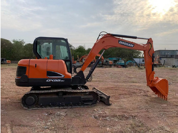 Excavadora DOOSAN DX55