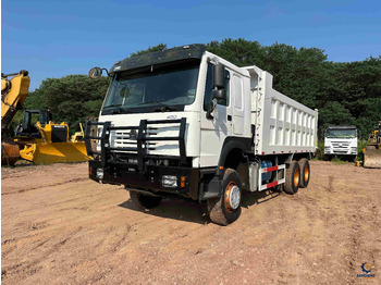 Camión volquete SINOTRUK HOWO