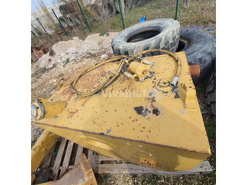 Dúmper CATERPILLAR 769