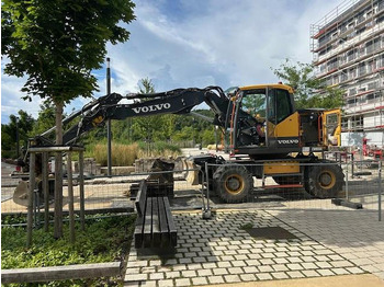 Excavadora VOLVO EWR150E